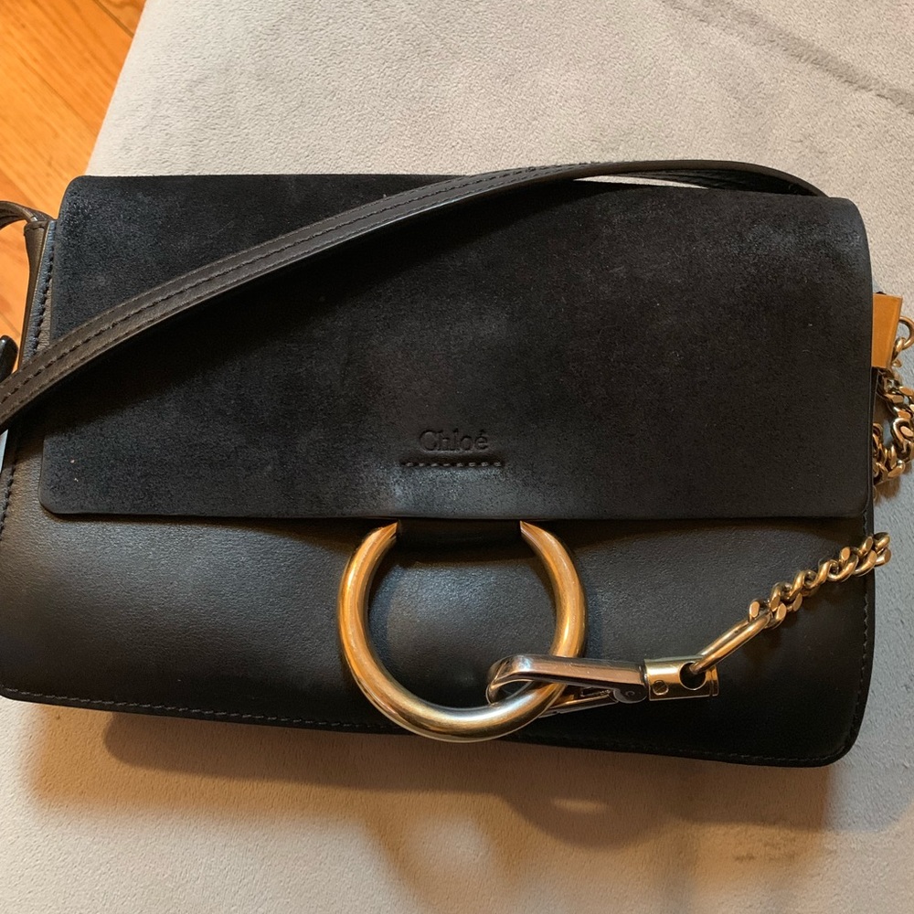 Chloe- Black Small Faye Leather Shoulder Bag